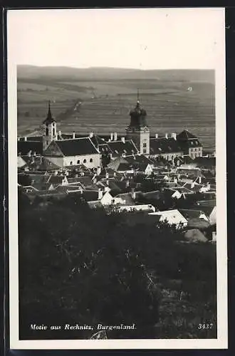 AK Rechnitz /Burgenland, Ortsansicht mit Blick ins Land