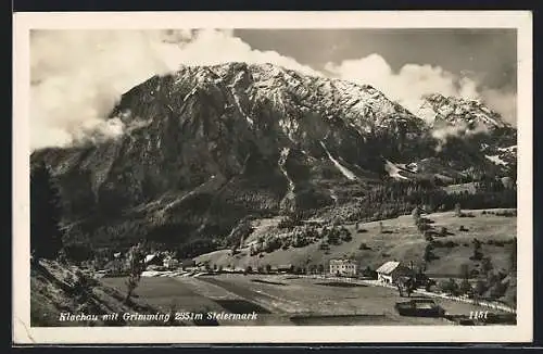 AK Bad Mitterndorf, Klachau, Blick zu den Ortschaft im Tal mit Grimming