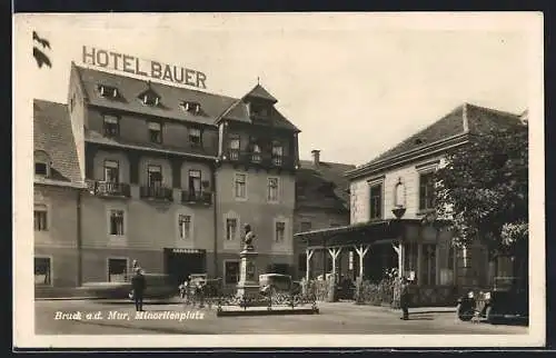 AK Bruck a. d. Mur, Minoritenplatz mit Hotel Bauer