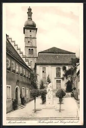 Foto-AK Mainbernheim, Rathausplatz mit Kriegerdenkmal