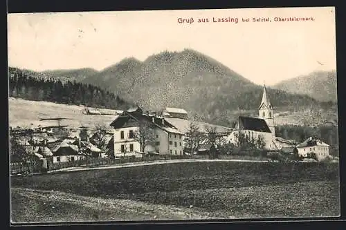 AK Lassing bei Selztal, Ortsansicht gegen Berge