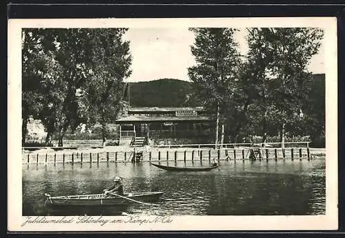 AK Schönberg am Kamp, Ruderboot vor der Badeanstalt