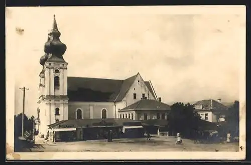 AK Maria-Taferl /Strudengau, Geschäft von Ig. Schachenhofer, Kirche