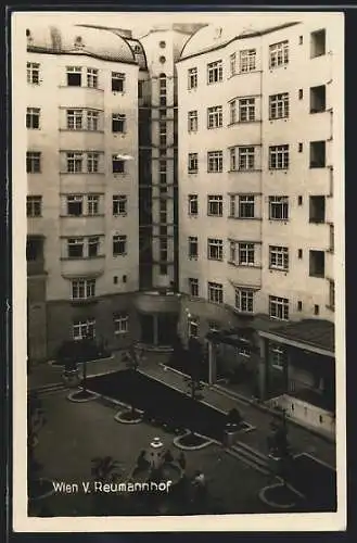 AK Wien, Im Reumannhof
