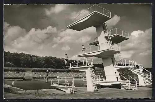 AK Schweinfurt a. Main, Sprungtürme im Freibad