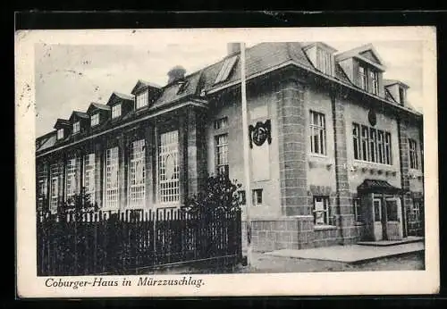 AK Mürzzuschlag, Coburger-Haus mit Strassenpartie