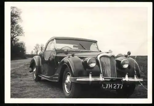 Fotografie Auto Riley RM Cabrio-Roadster, Sportwagen mit geschlossenem Verdeck