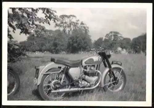 Fotografie Motorrad BSA, Krad mit Kennzeichen 241VRE