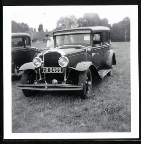 Fotografie Auto Limousine, Kfz-Kennzeichen HX 9469