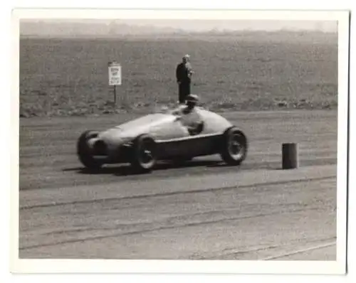 Fotografie Motorsport, Autorennen, Rennwagen in Silverstone