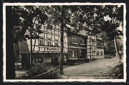 AK Saalfeld, Jugendherberge Felsenkeller mit Fahrrädern