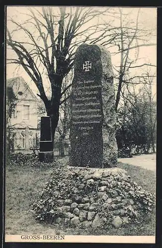 AK Gross-Beeren, Am Kriegerdenkmal