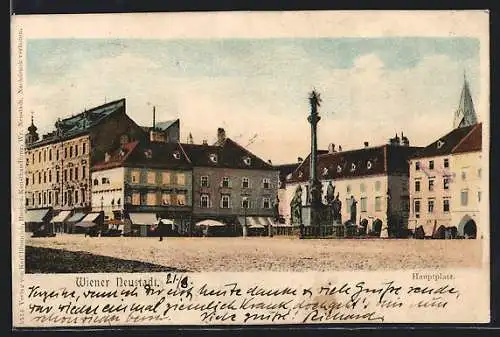 AK Wr. Neustadt, Hauptplatz, Panorama mit Denkmalsäule und Kirchturmspitze