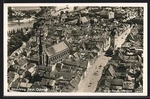 AK Straubing, Ortsansicht mit Kirche, Fliegeraufnahme