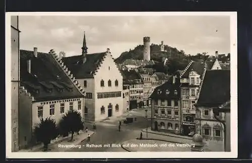 AK Ravensburg, Rathaus mit Blick auf den Mehlsack und die Veitsburg