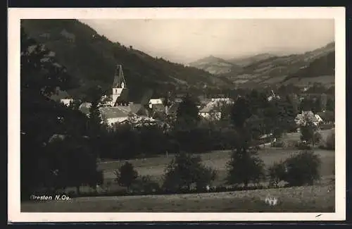 AK Gresten /N.-Oe., Gesamtansicht am Bergfuss