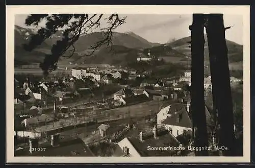 AK Gloggnitz /N.-Oe., Ortsansicht vom Berg aus