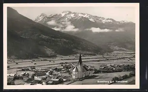 AK Bramberg am Wildkogel, Ortspanorama g. d. Habachtal