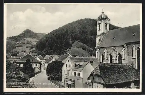 AK Mautern /Steiermark, Strassenpartie mit Kirche gegen Rabenstein