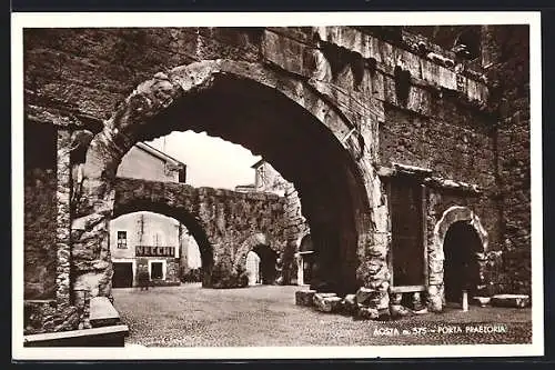 AK Aosta, Blick durch die Porta Praetoria