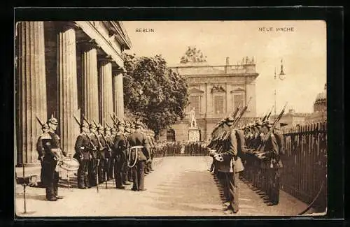 AK Berlin, Neue Wache mit Soldaten