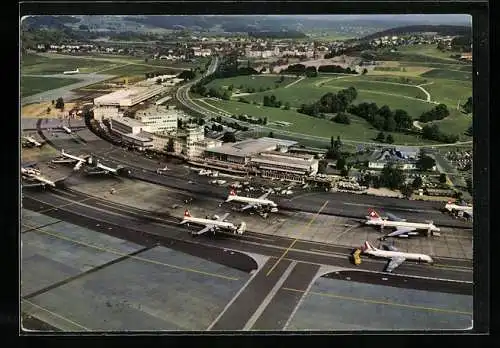 AK Zürich, Flughafen Zürich-Kloten, Teilansicht aus der Vogelschau