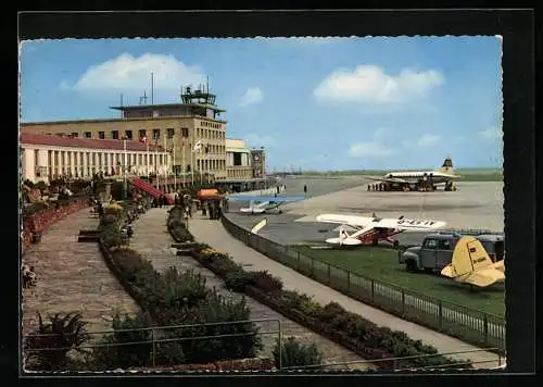 AK Stuttgart, Flughafen mit Flugzeugen