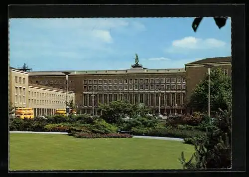 AK Berlin, Zentralflughafen Tempelhof