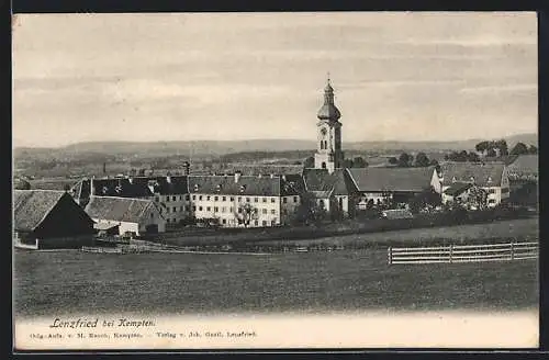 AK Lenzfried bei Kempten, Ortspartie mit Kirche