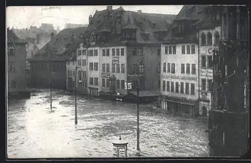 AK Nürnberg, Hochwasser-Katastrophe 1909, Hauptmarkt mit schönem Brunnen