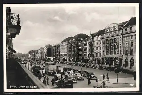 AK Berlin, Strassenverkehr Unter den Linden