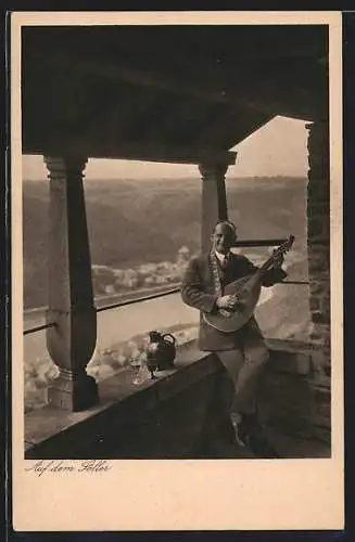 AK Alken a. d. Mosel, Burg Thurant, Gitarrenspieler auf dem Söller