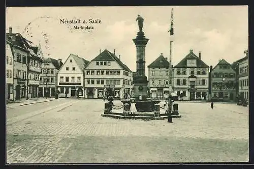 AK Neustadt / Saale, Marktplatz