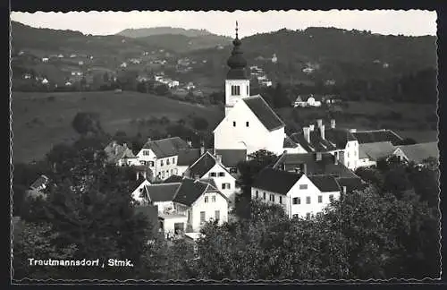 AK Trautmannsdorf, Ortsansicht aus der Vogelschau