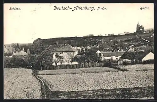 AK Deutsch-Altenburg, Ortsansicht mit Schloss und Kirche