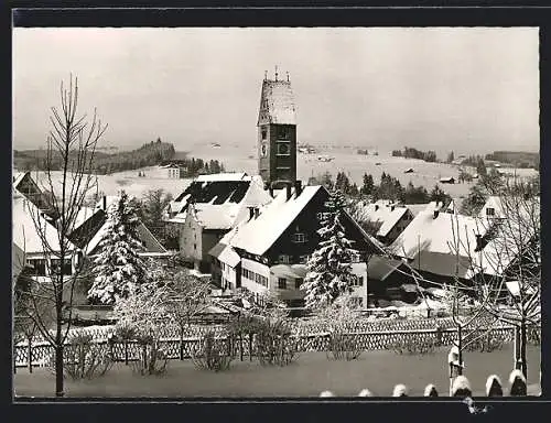 AK Obergünzburg im Allgäu, verschneite Ortsansicht aus der Vogelschau