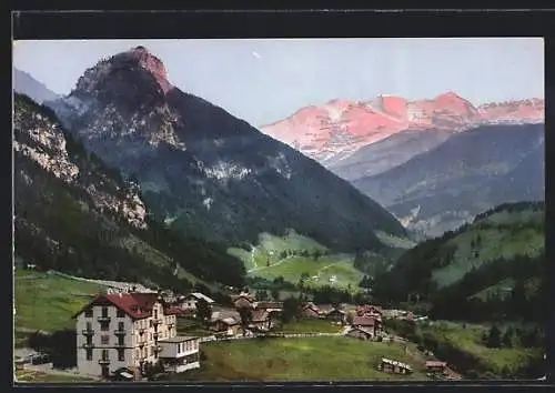 AK Kienthal, Ortsansicht mit Blümlisalp