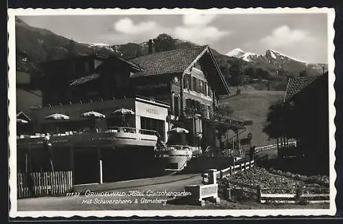 AK Grindelwald, Das Hotel Gletschergarten mit Schwarzhorn & Gemsberg