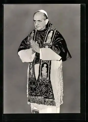 AK Papst Paul VI. mit Fanon und liturgischer Stola beim Beten
