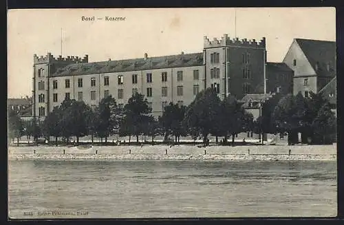 AK Basel, Uferpartie an der Kaserne