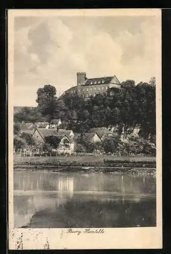 AK Herstelle, Uferpartie mit Blick zur Burg