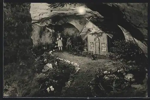 AK Walldorf bei Meiningen, Rotkäppchen-Szene in der Sandsteinhöhle