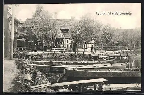 AK Lychen, Ruderboote an der Strandpromenade