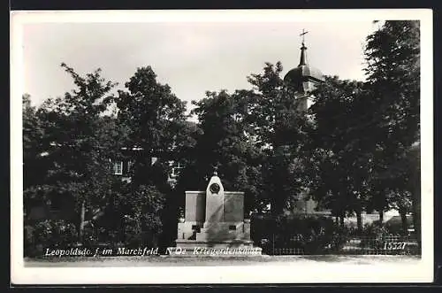 AK Leopoldsdorf im Marchfeld, am Kriegerdenkmal