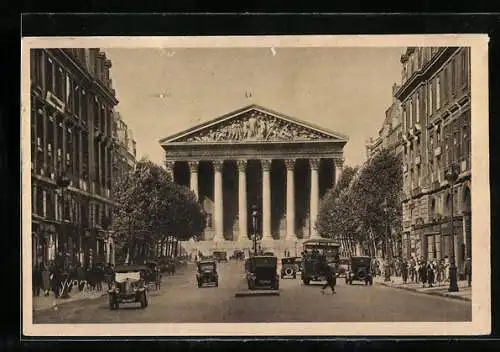 AK Paris, Église de la Madeleine, Strassentreiben vor der Kirche