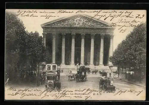 AK Paris, Église de la Madeleine, Kutschen vor dem Eingang zur Kirche