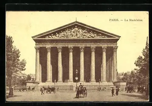 AK Paris, Église de la Madeleine, Kutschen und Uhr vor der Kirche