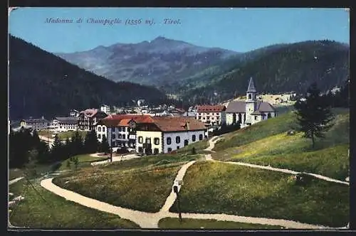 AK Madonna di Campiglio, Panorama mit Kirche