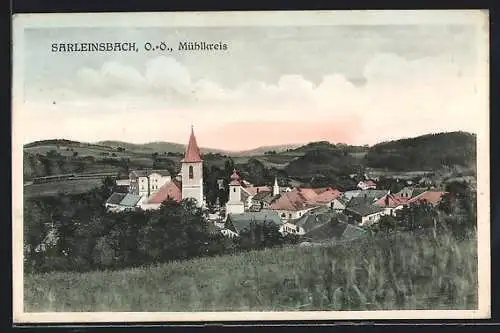 AK Sarleinsbach /Mühlkreis, Ortsansicht mit Umgebung und Bergpanorama