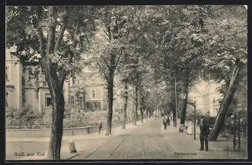 AK Kiel, Düsternbrook, Strassenpartie mit Schutzmann